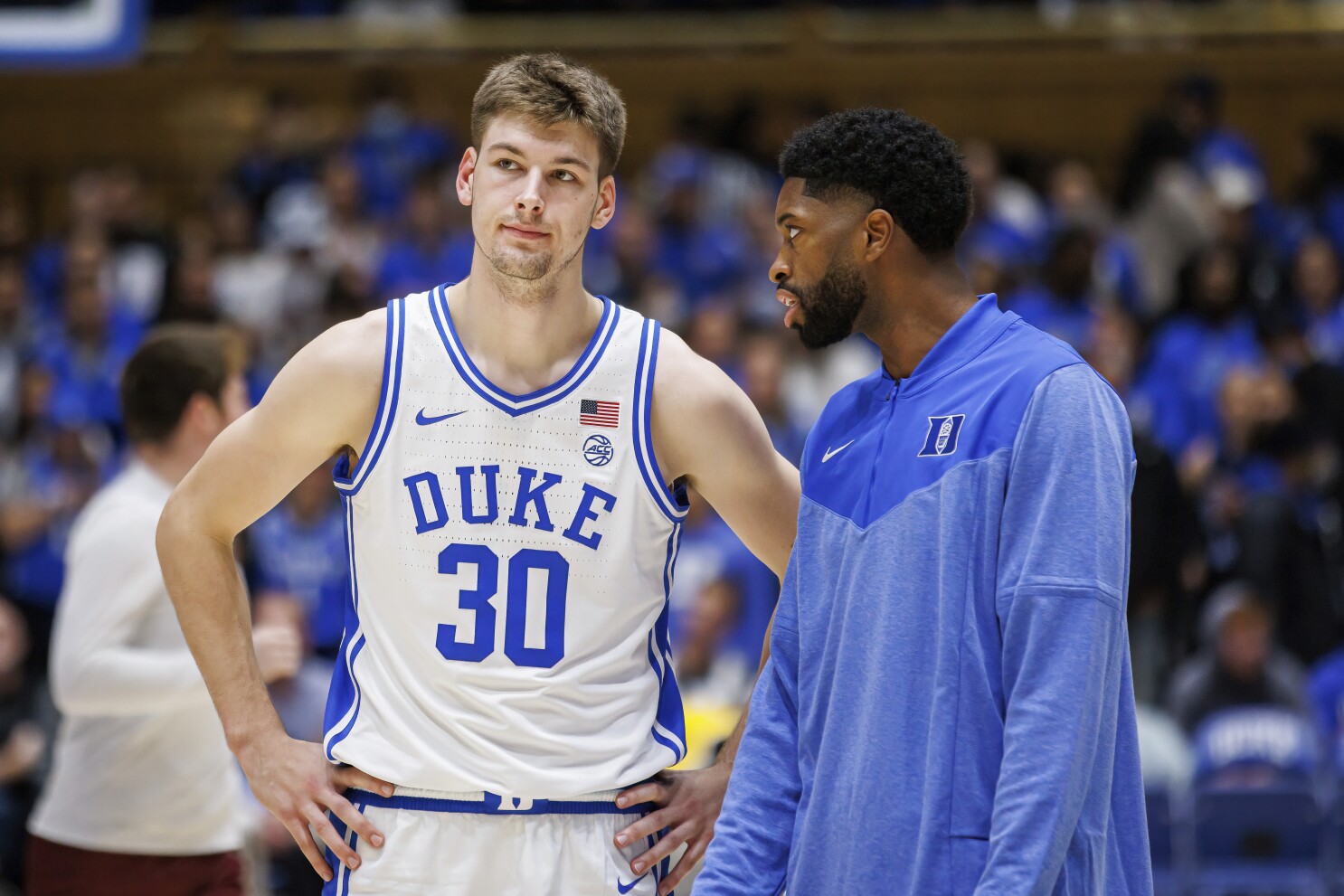 Amile jefferson jersey new arrivals